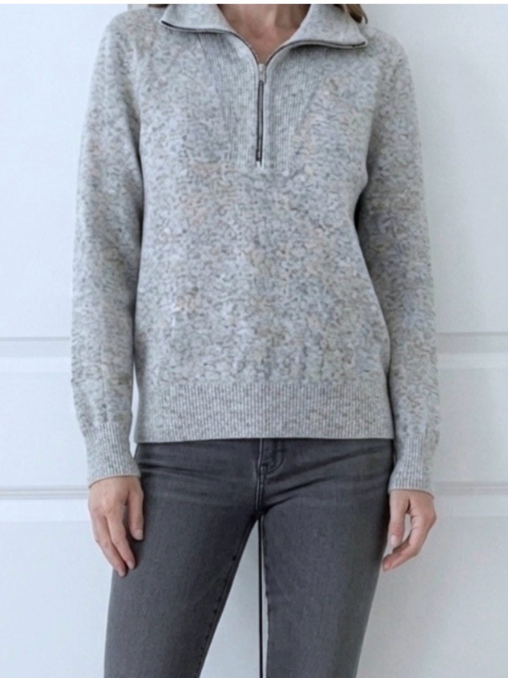 Fortune + Ivy • Women’s Gray Quarter Zip Sweater Size M Soft Knit Pullover